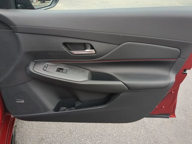 New 2026 Nissan Sentra SR w/ SR Premium Package FWD image 32