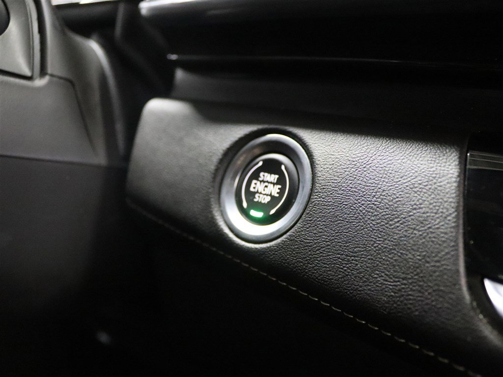 Used 2021 Cadillac Escalade Sport w/ Driver Assist Tech Package image 35