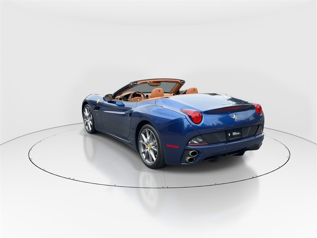 Used 2013 Ferrari California image 6