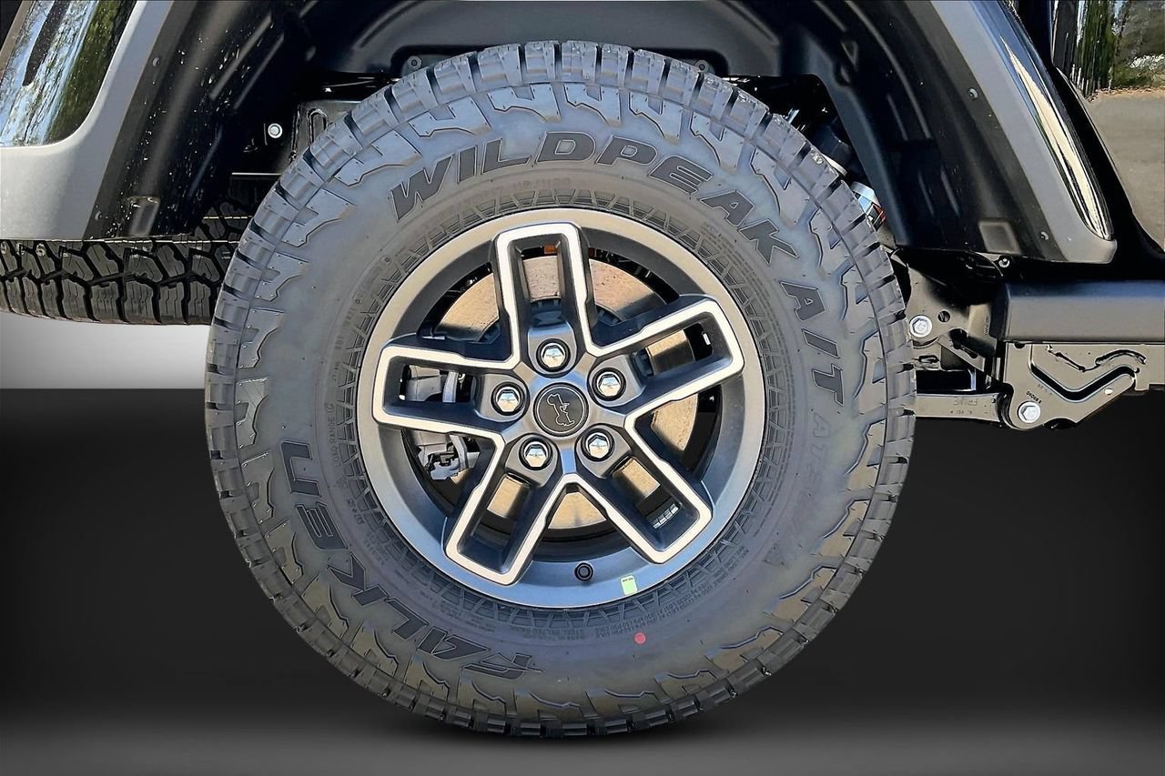 New 2026 Jeep Gladiator Mojave AWD/4WD image 34