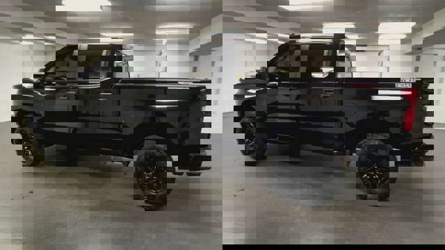 Certified 2022 Chevrolet Silverado 1500 Custom Trail Boss w/ Safety Confidence Package image 6