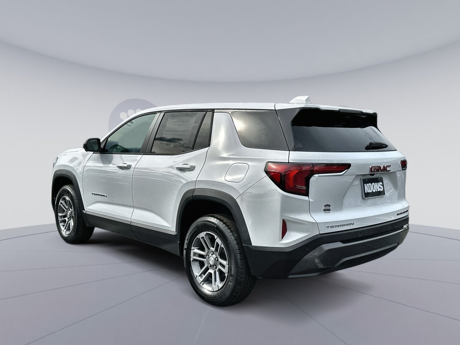 New 2026 GMC Terrain Elevation w/ Technology Package II FWD image 4