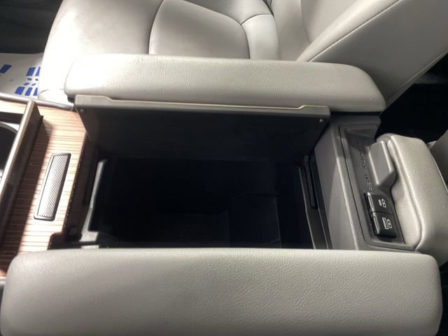 Used 2021 Toyota Sienna XLE image 21