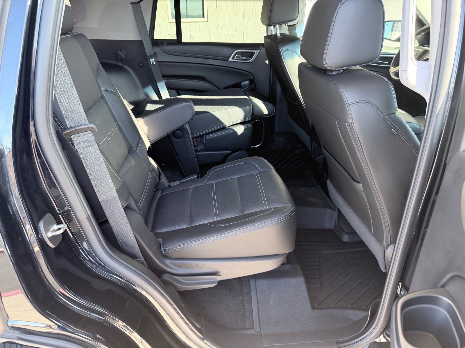 Used 2018 GMC Yukon Denali w/ Denali Ultimate Package image 23