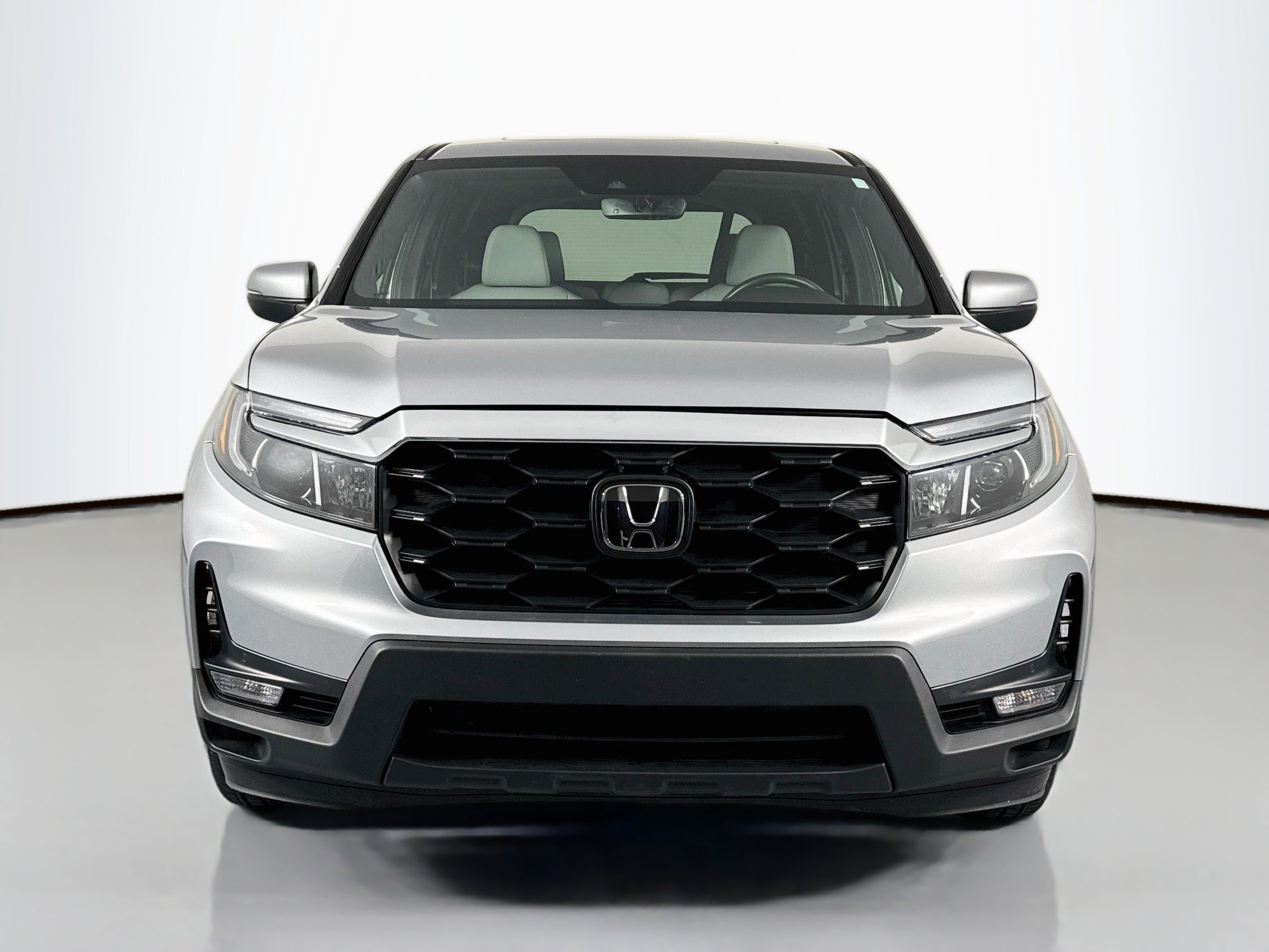 Certified 2023 Honda Passport EX-L image 2