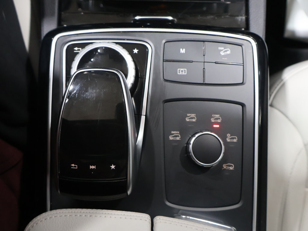 Used 2018 Mercedes-Benz GLE 350 4MATIC image 32