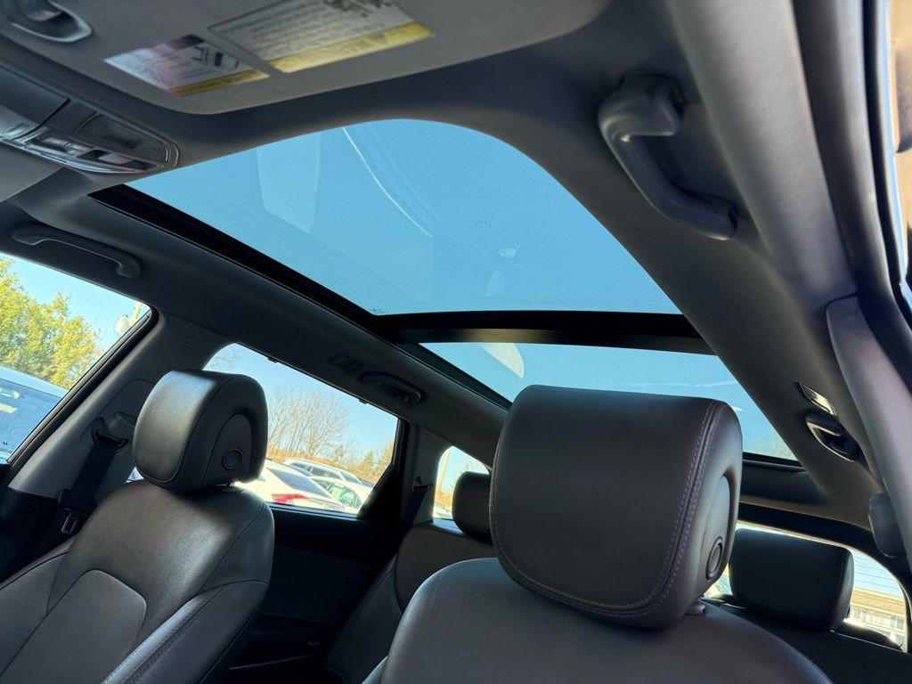 Used 2018 Hyundai Santa Fe AWD w/ SE Ultimate Tech Package 03 image 15