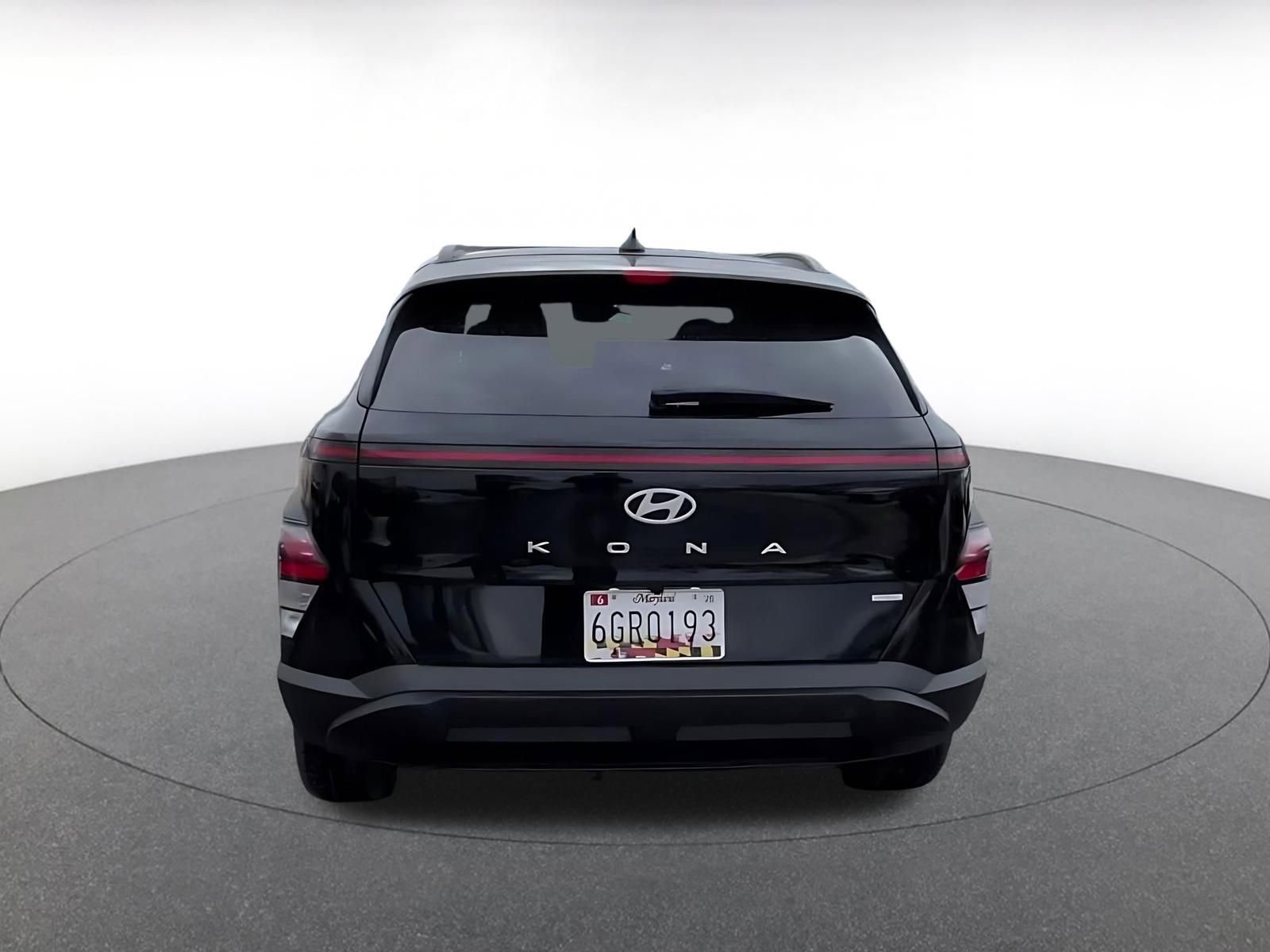 Used 2025 Hyundai Kona SEL image 12