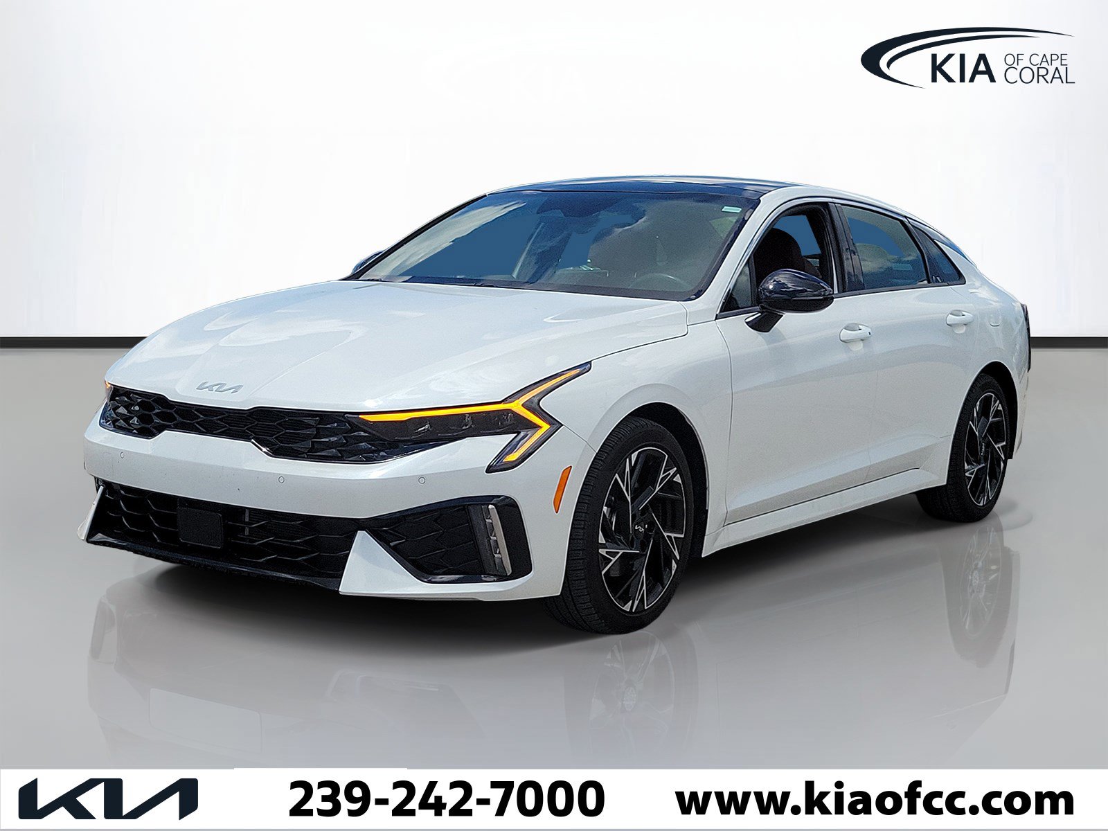 Certified 2025 Kia K5 GT-Line w/ GT-Line Premium Package FWD image 3