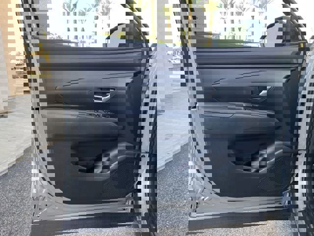 New 2026 Hyundai Tucson SE image 14