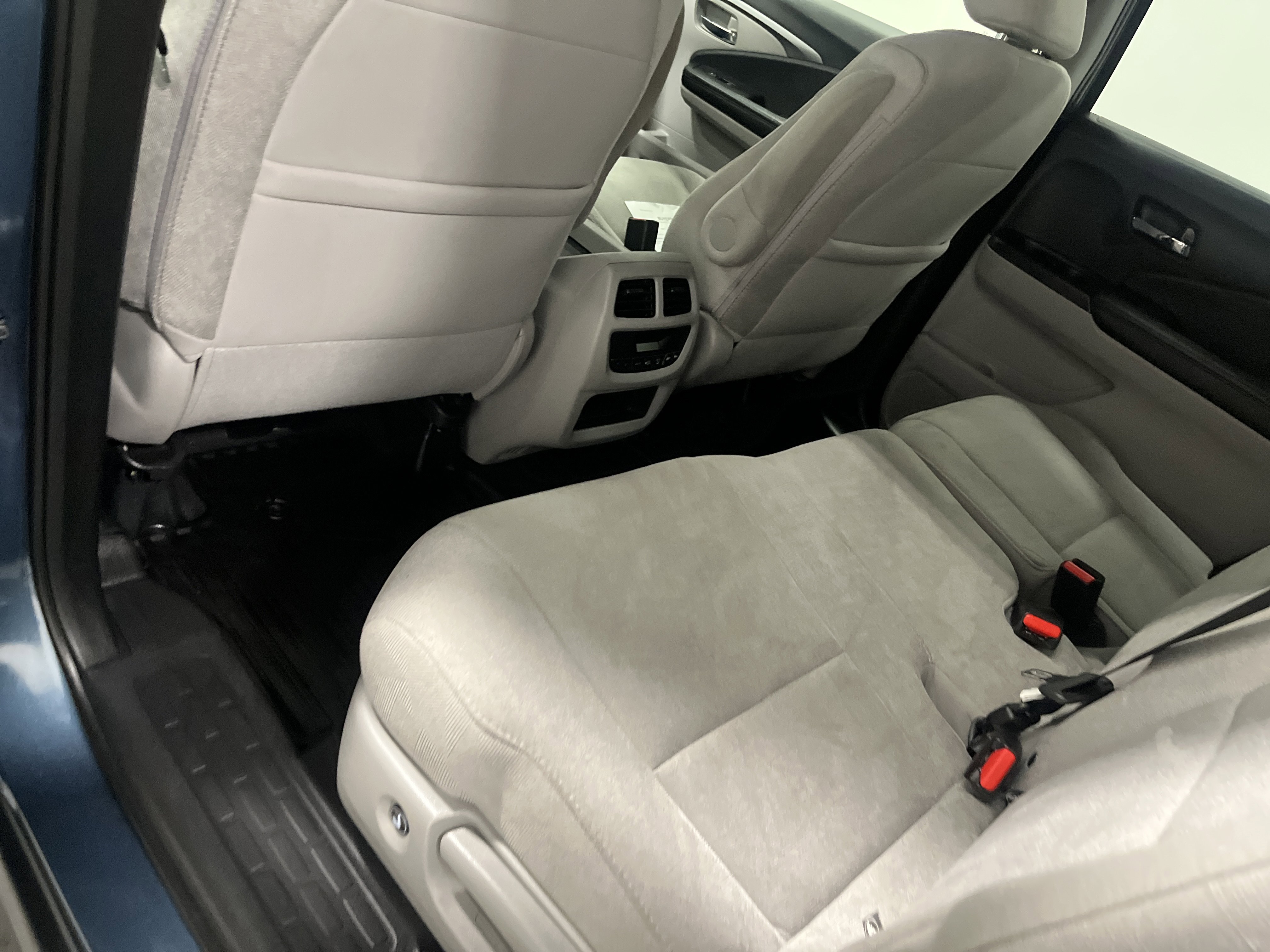 Used 2020 Honda Pilot EX image 17