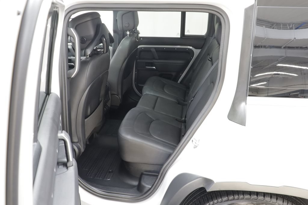 Certified 2026 Land Rover Defender 110 S AWD/4WD image 15