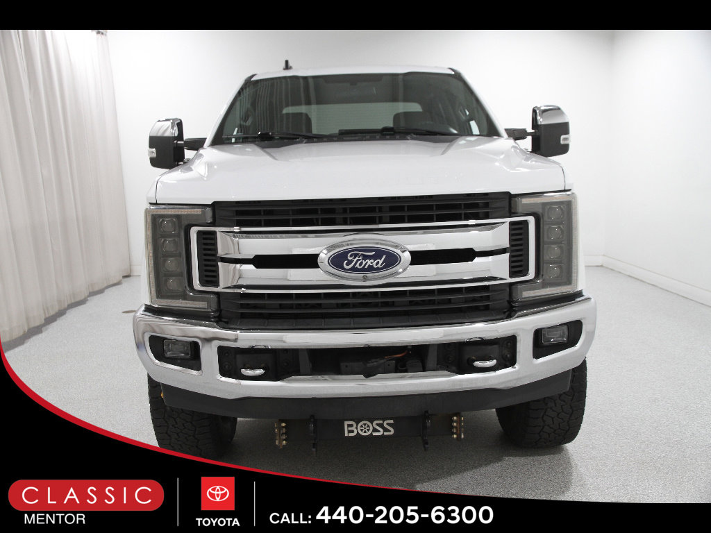 Used 2019 Ford F250 XLT w/ XLT Premium Package image 2