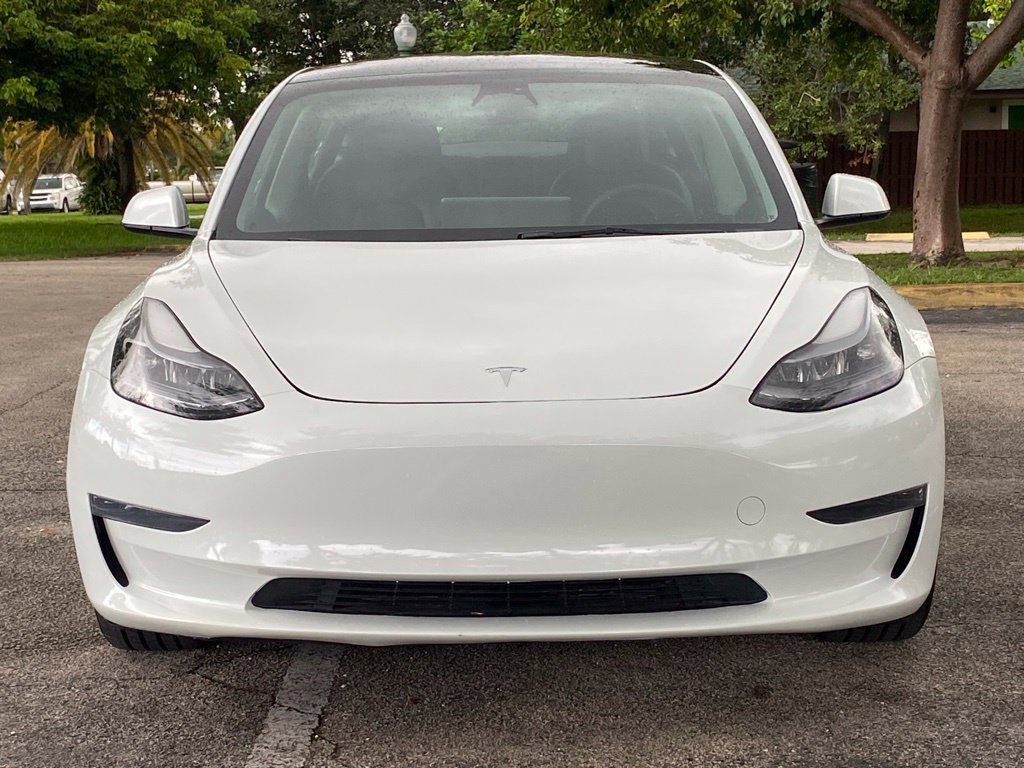 Used 2023 Tesla Model 3 Standard Range RWD image 3