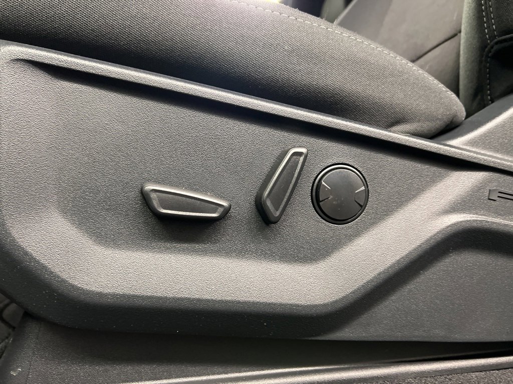 New 2026 Ford F150 XLT w/ Equipment Group 302A MID image 28