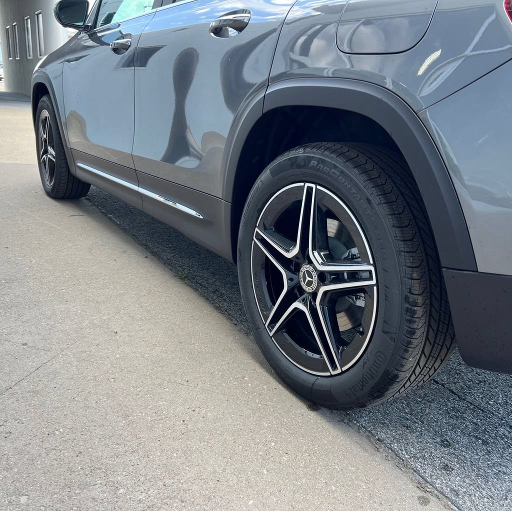 New 2026 Mercedes-Benz GLB 250 4MATIC image 6
