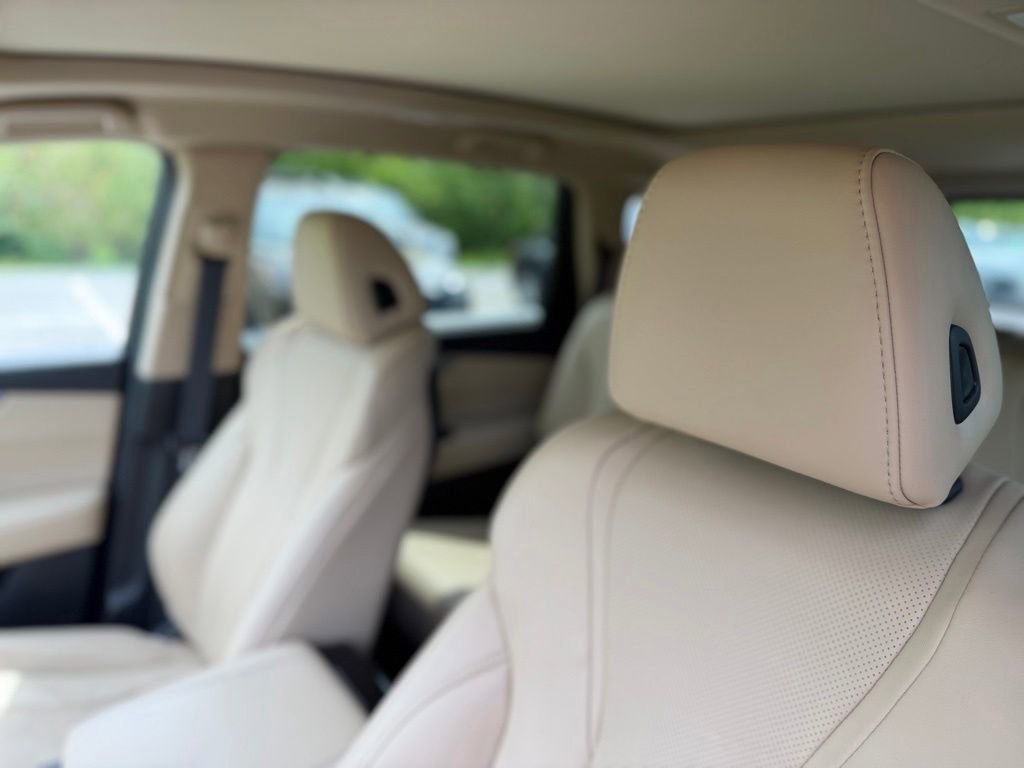 Used 2023 Acura MDX SH-AWD w/ Technology Package image 24