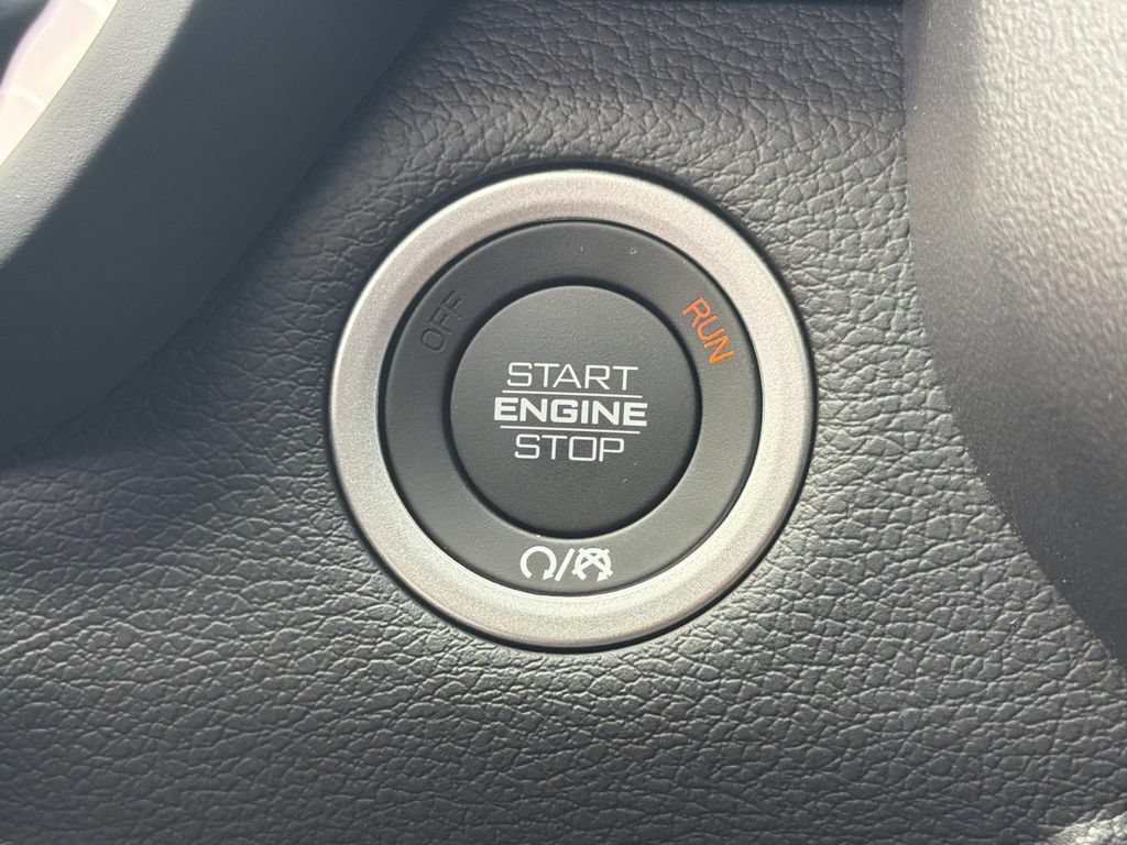 New 2026 RAM 2500 Big Horn AWD/4WD image 10