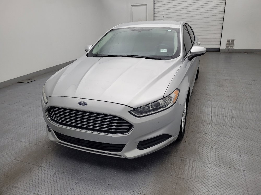 Used 2016 Ford Fusion S image 15