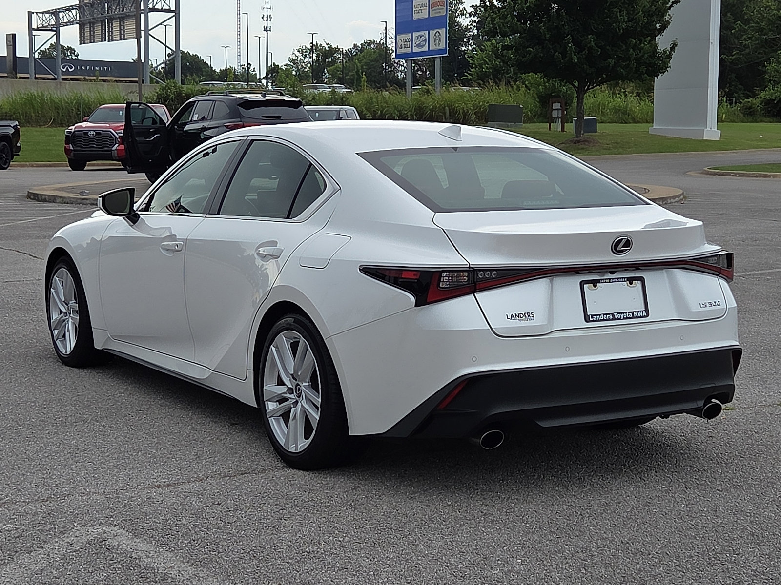 Used 2024 Lexus IS 300 w/ Comfort Package RWD image 4