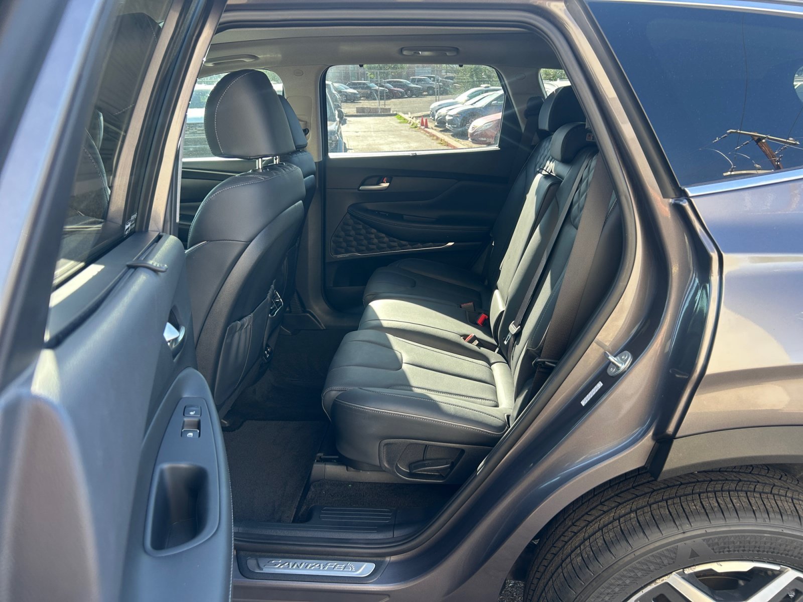 Certified 2023 Hyundai Santa Fe Limited AWD/4WD image 24