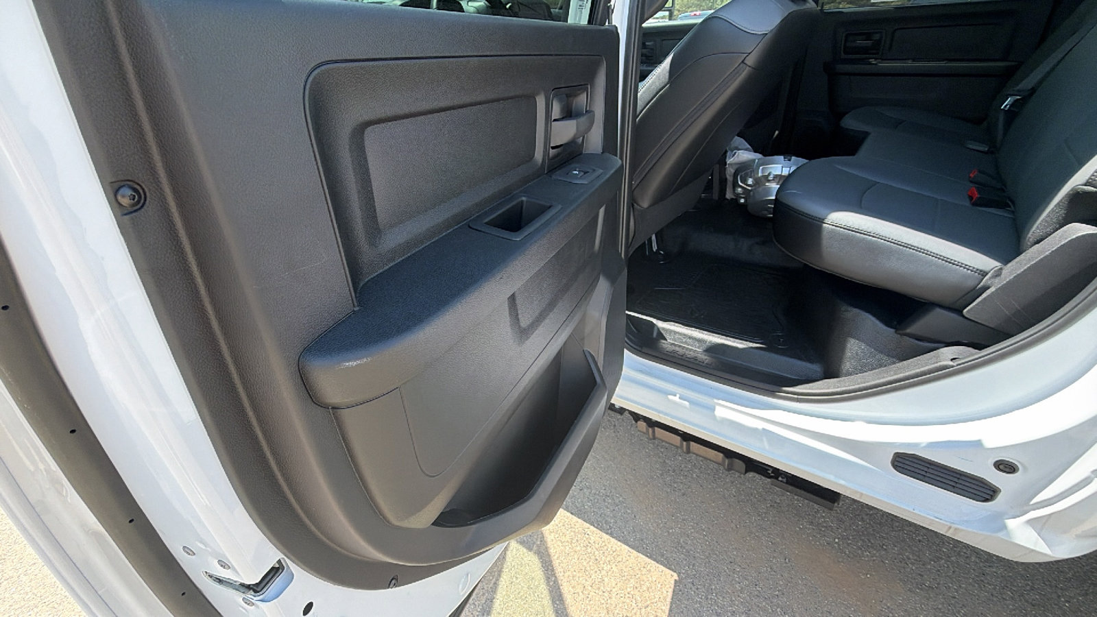 New 2026 RAM 4500 Tradesman w/ Chrome Appearance Group AWD/4WD image 19