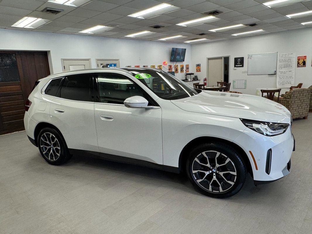Used 2025 BMW X3 xDrive30i image 29