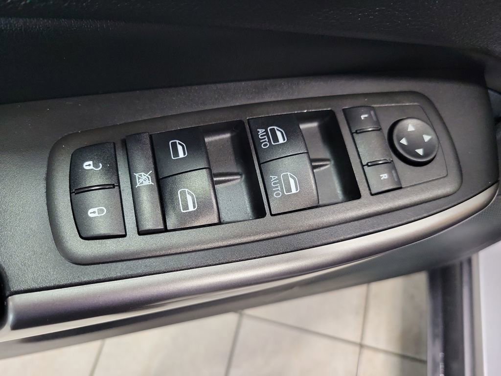 Used 2021 Jeep Cherokee Latitude Lux image 39