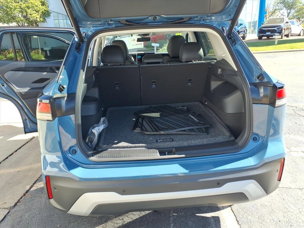 New 2025 Volkswagen Tiguan SE image 20