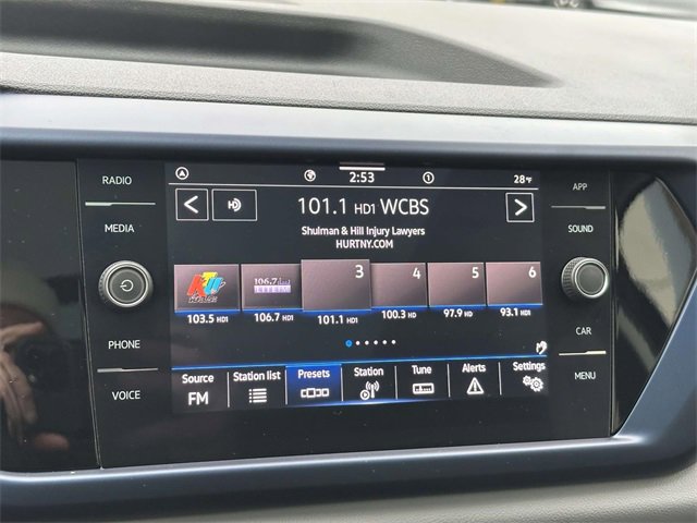 Certified 2022 Volkswagen Taos SE w/ Panoramic Sunroof Package image 38