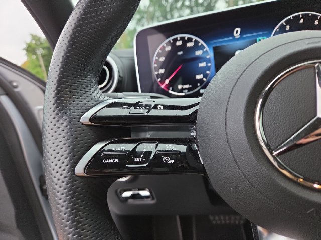 Used 2023 Mercedes-Benz C 300 4MATIC Sedan image 17
