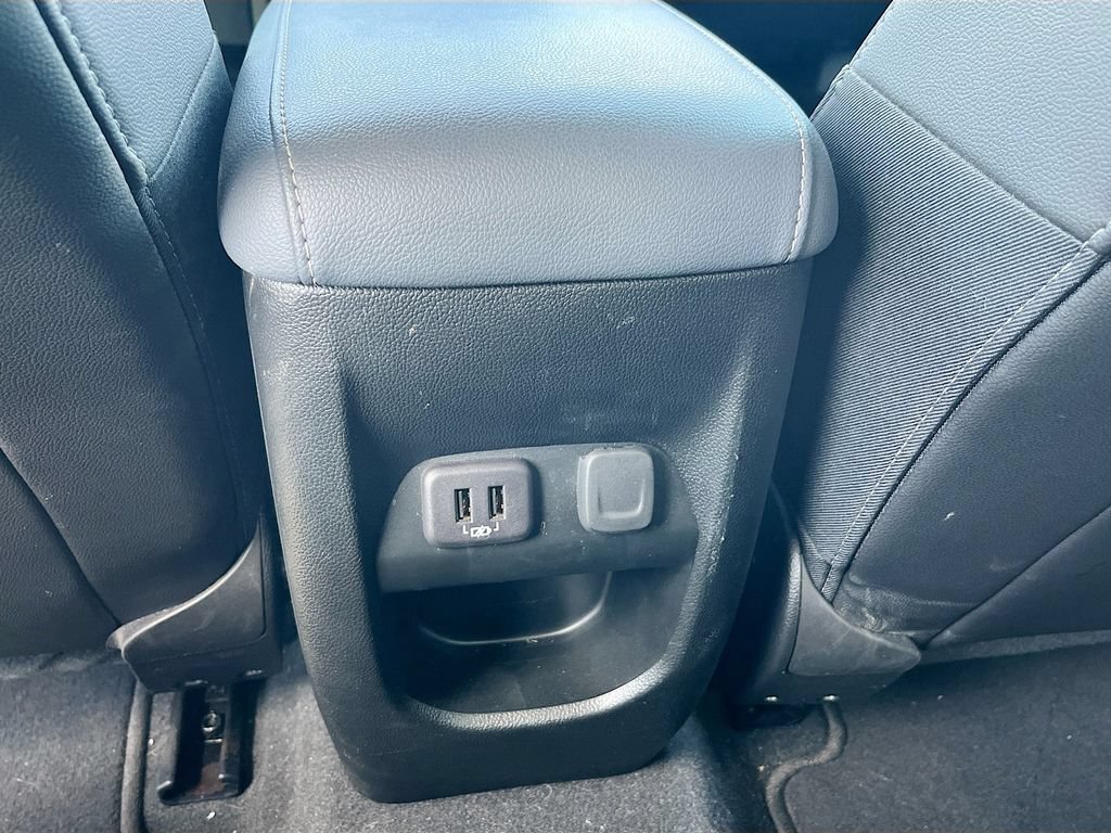 Used 2022 Chevrolet Colorado Z71 AWD/4WD image 24