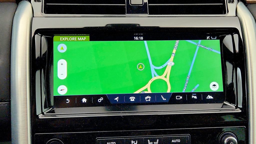Used 2018 Land Rover Discovery HSE AWD/4WD image 20