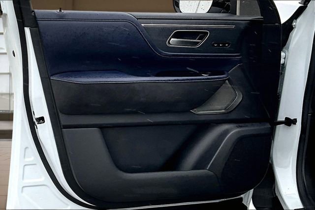 Certified 2026 INFINITI QX80 4WD image 23