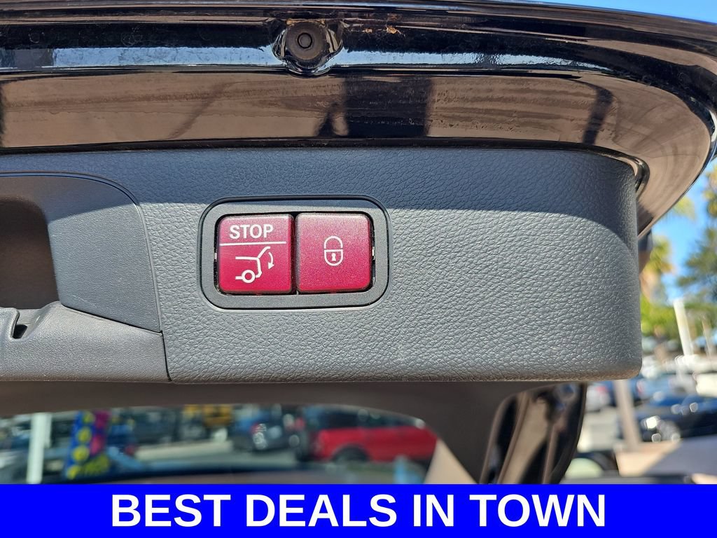 Used 2019 Mercedes-Benz GLC 350e 4MATIC image 13