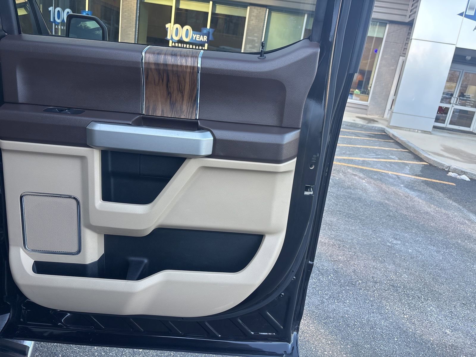 Used 2020 Ford F150 Lariat w/ Equipment Group 502A Luxury image 56