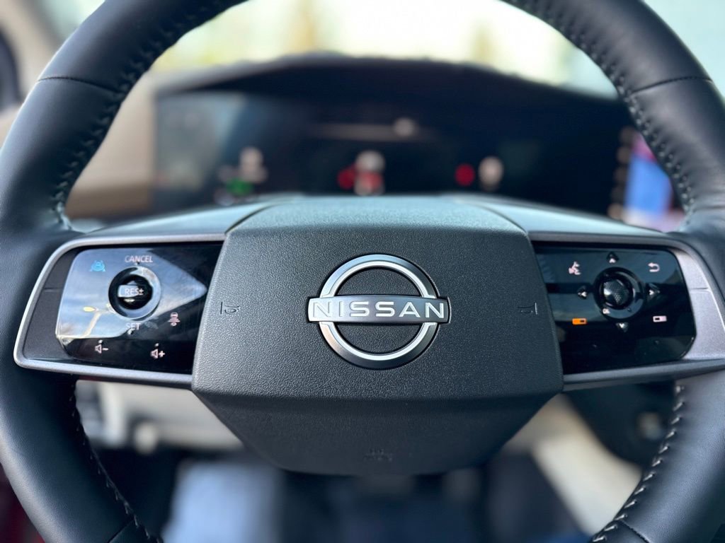 Used 2025 Nissan Murano Platinum image 31