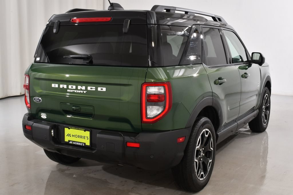 Used 2025 Ford Bronco Sport Outer Banks w/ Outer Banks Tech Package+ AWD/4WD image 12