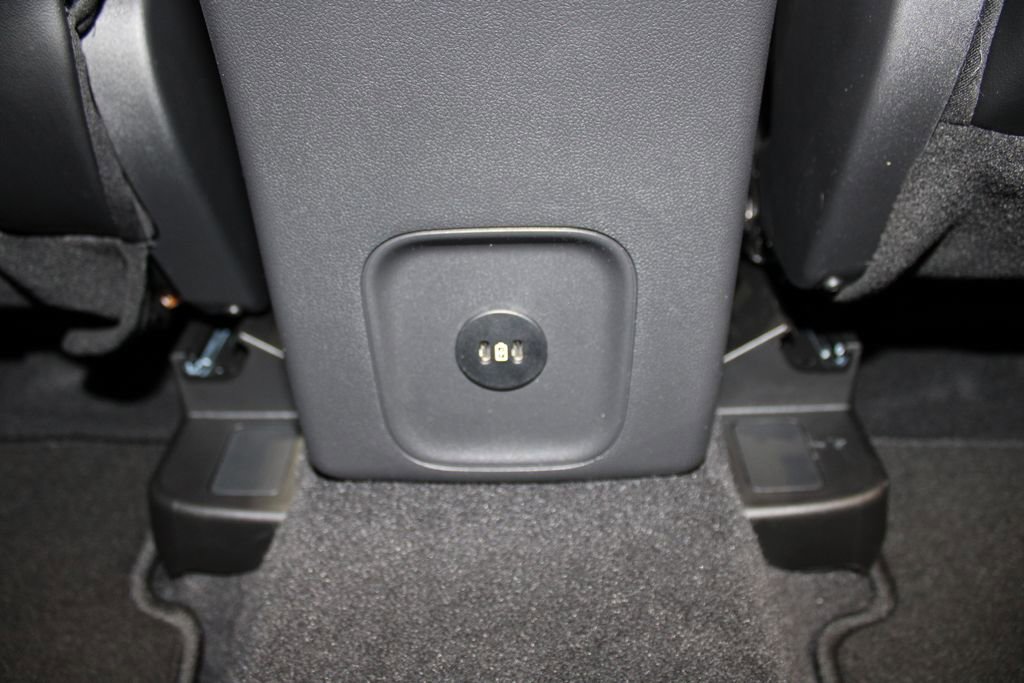 New 2026 Ford Escape ST-Line w/ Cold Weather Package image 28