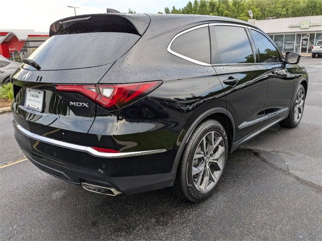 Used 2024 Acura MDX Technology image 9