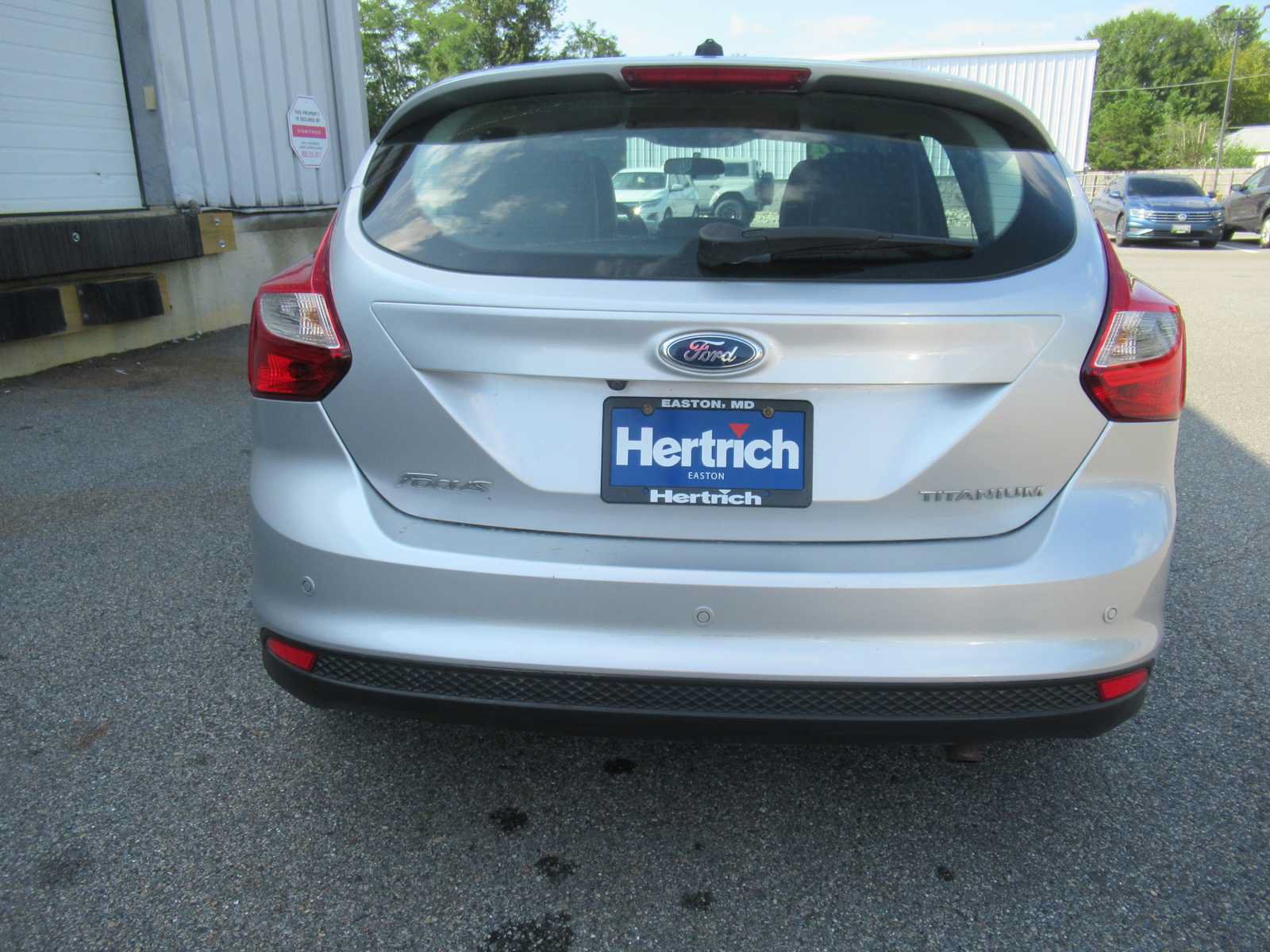 Used 2014 Ford Focus Titanium FWD image 6