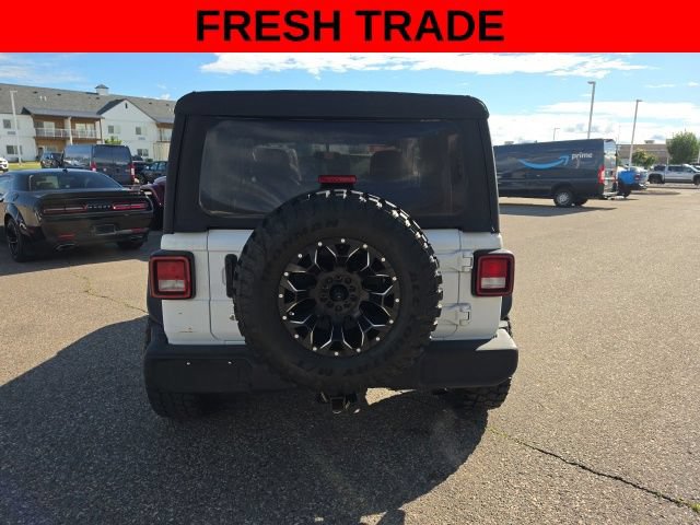 Used 2022 Jeep Wrangler Sport AWD/4WD image 6