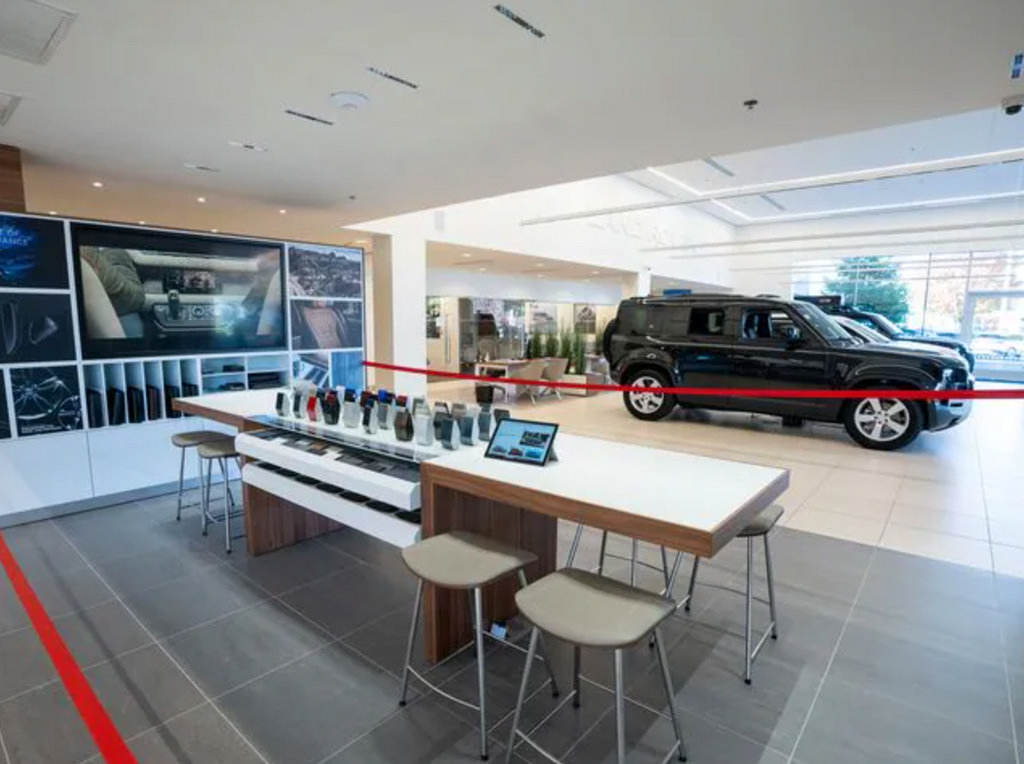 New 2026 Land Rover Range Rover Sport Dynamic SE AWD/4WD image 13