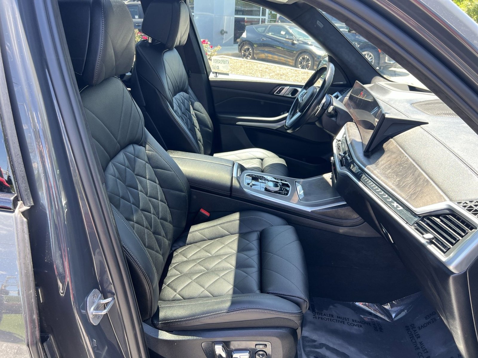 Used 2024 BMW X7 xDrive40i w/ Executive Package AWD/4WD image 27
