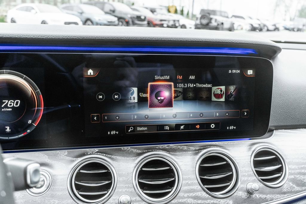 Used 2021 Mercedes-Benz E 350 4MATIC Sedan image 19