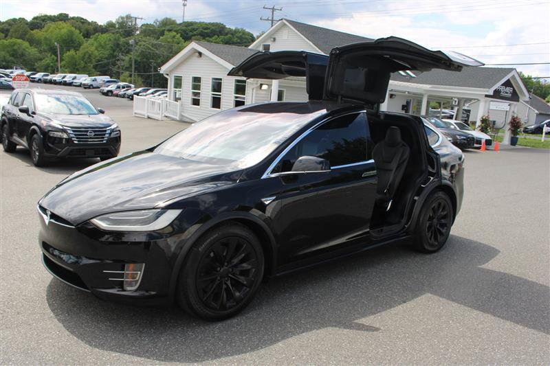 Used 2016 Tesla Model X AWD/4WD image 3