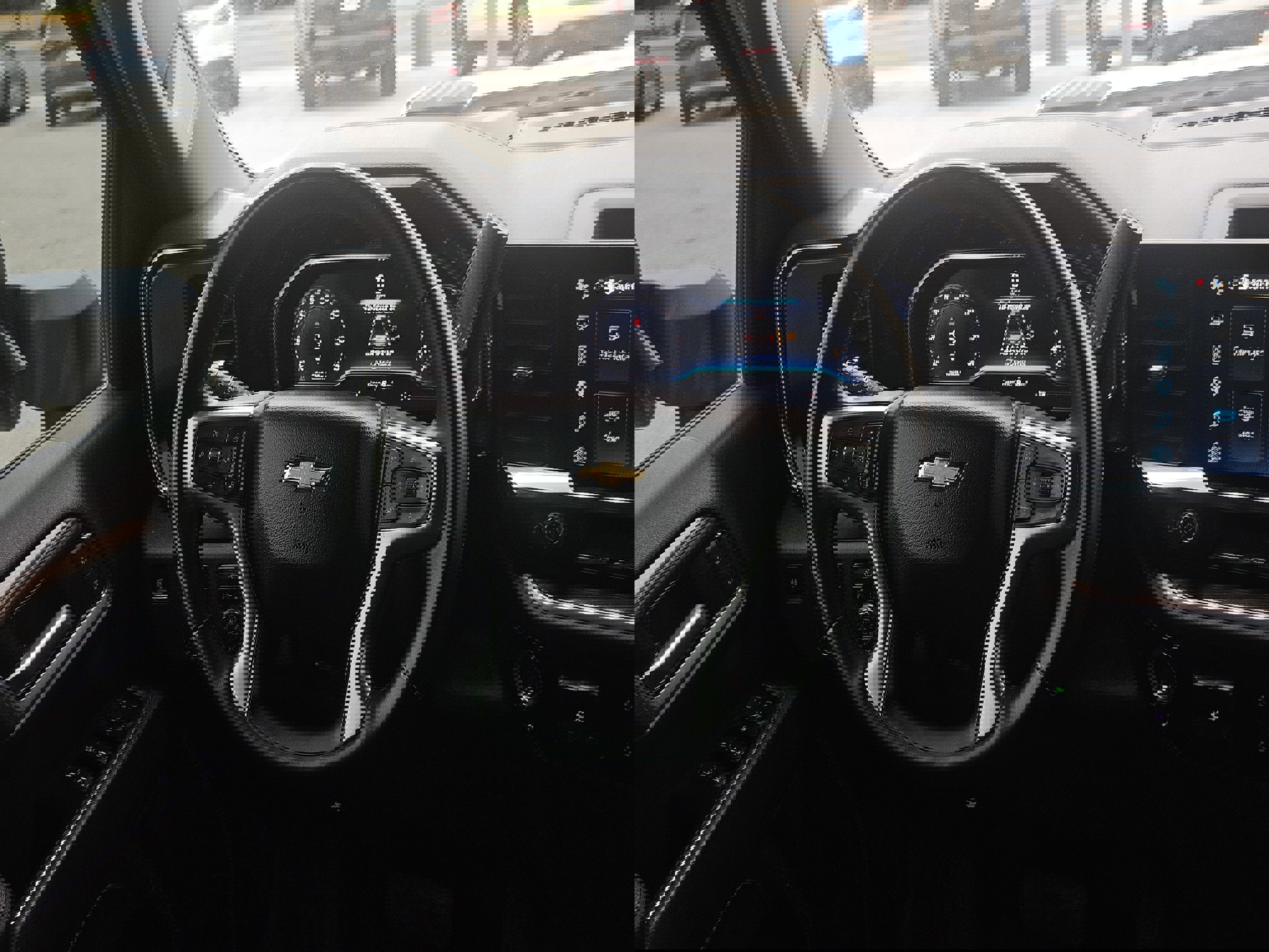 Used 2025 Chevrolet Silverado 2500 LT image 17