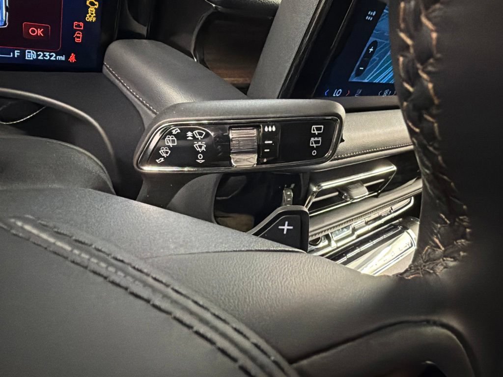 New 2026 Lincoln Aviator Reserve AWD/4WD image 22