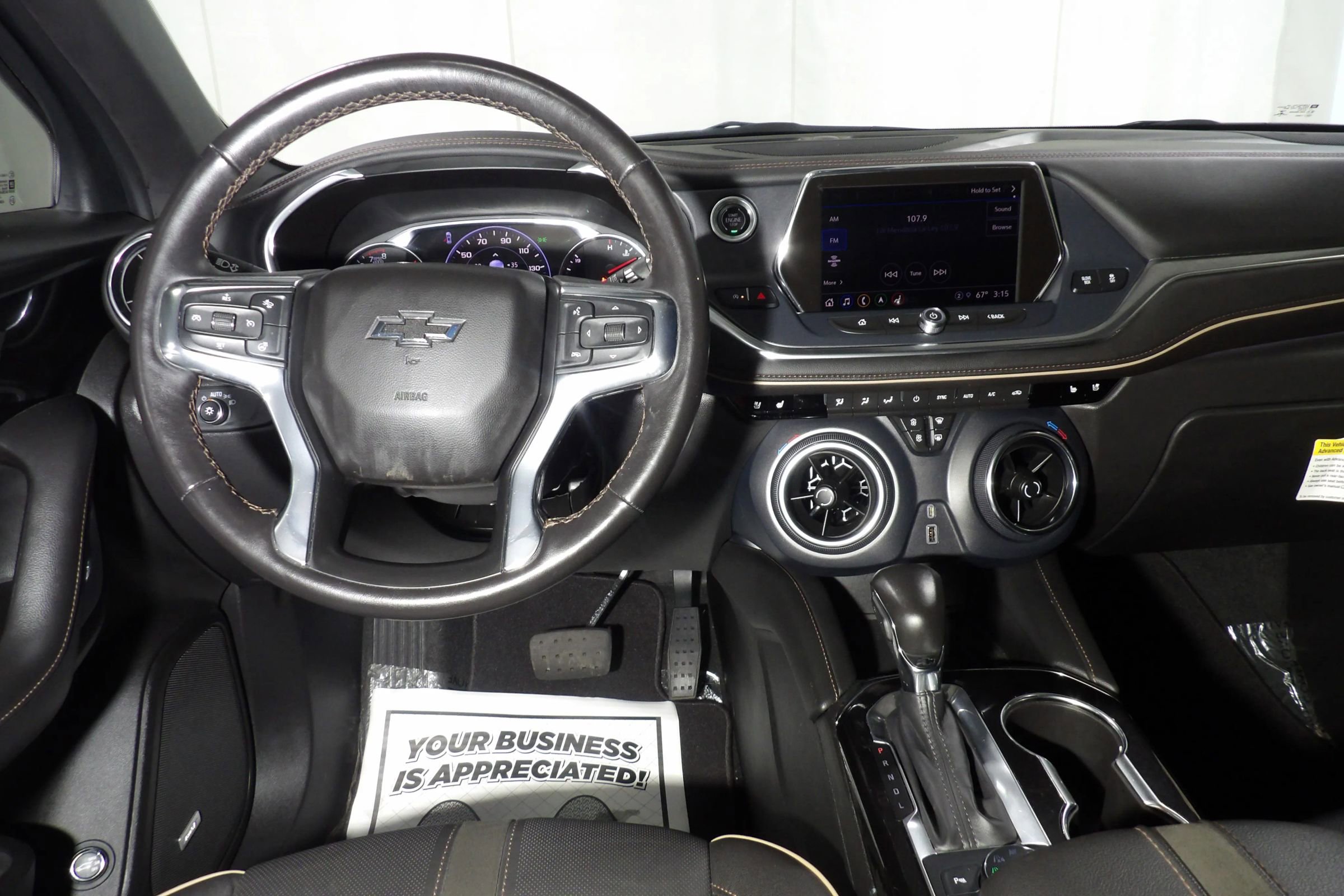 Used 2022 Chevrolet Blazer Premier w/ Enhanced Convenience Package AWD/4WD image 12