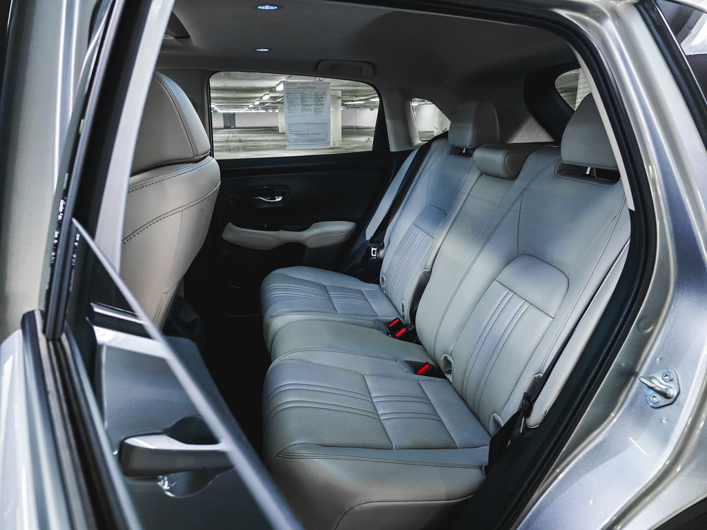 Used 2024 Honda HR-V EX-L image 19